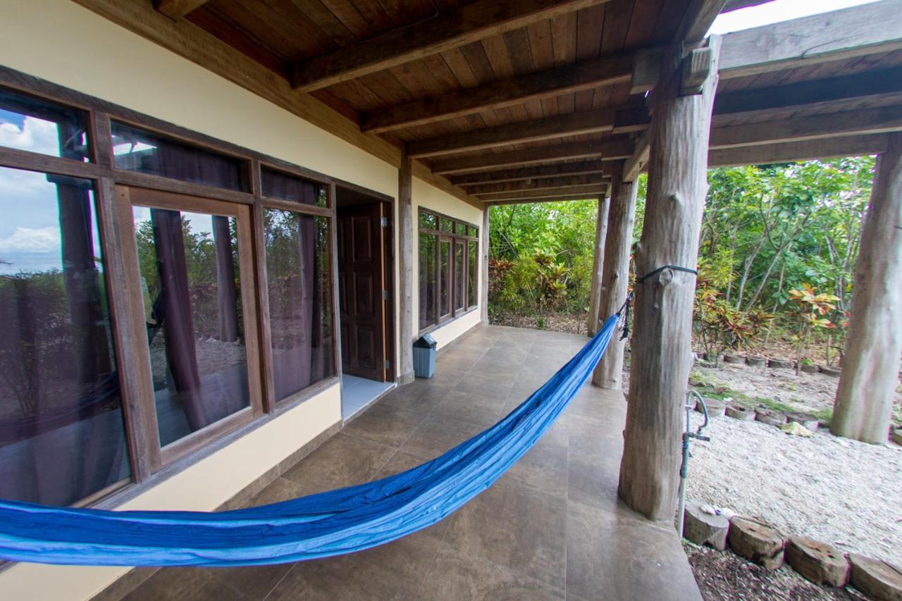 Hidden Bay Resort Mentawais Masokut Экстерьер фото